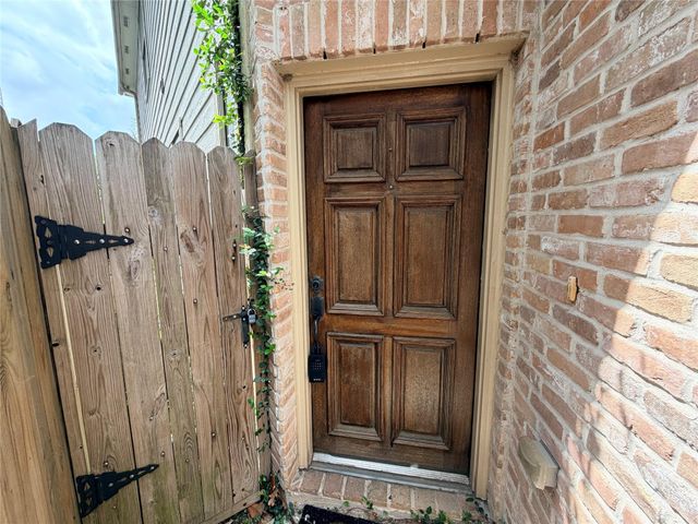 1007 Kern Street, Houston, TX 77009