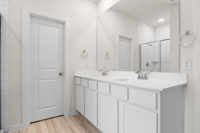 8119 Prairie Rye DR, Lago Vista, TX 78645