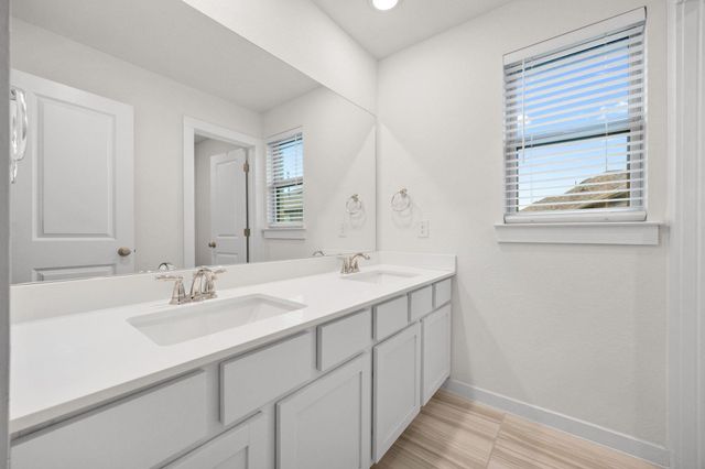 8119 Prairie Rye DR, Lago Vista, TX 78645