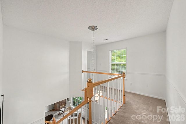 3524 Crescent Knoll Drive, Matthews, NC 28105