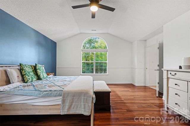 3524 Crescent Knoll Drive, Matthews, NC 28105