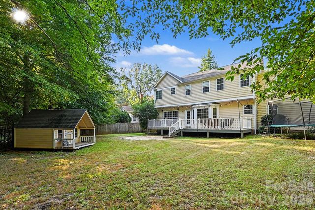 3524 Crescent Knoll Drive, Matthews, NC 28105