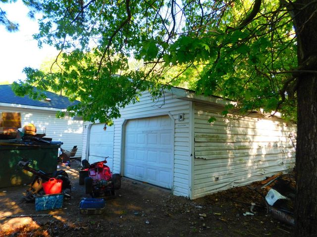 5411 Pine Lane, North Branch, MN 55056