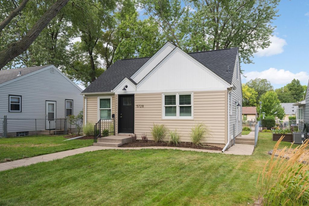 5728 41st Avenue S, Minneapolis, MN 55417 — photo 2