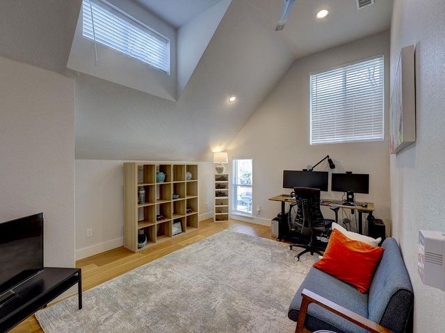 2007 Riverview ST 1, Austin, TX 78702