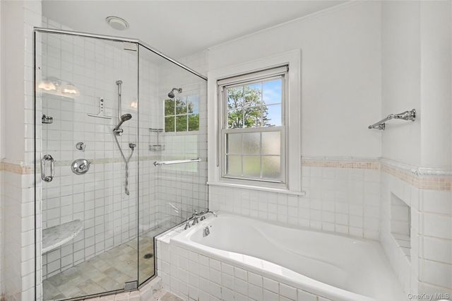 25 Vanderburgh Avenue, Larchmont, NY 10538
