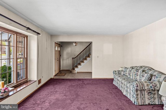 51 BOLTON RD, Trenton, NJ 08610