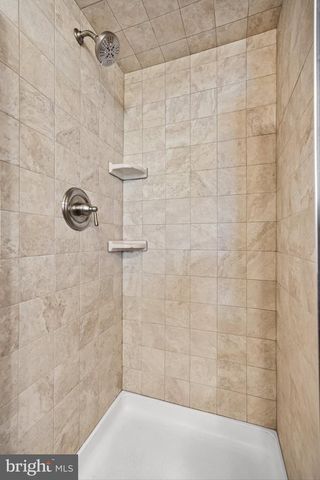 51 BOLTON RD, Trenton, NJ 08610