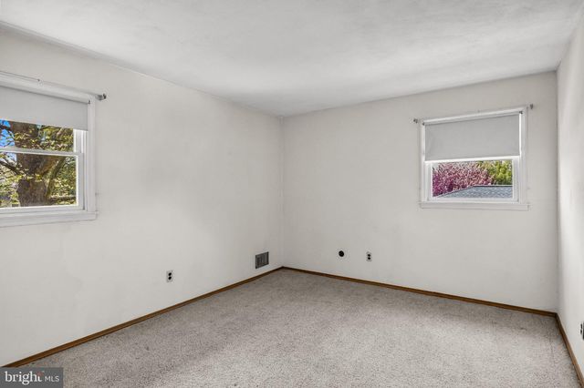 51 BOLTON RD, Trenton, NJ 08610