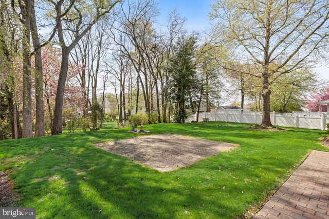 51 BOLTON RD, Trenton, NJ 08610