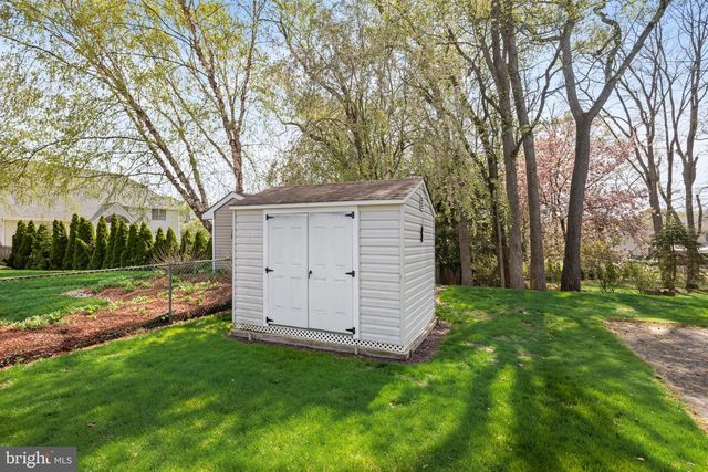 51 BOLTON RD, Trenton, NJ 08610