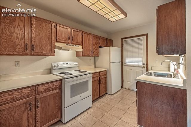 52 El Paso Boulevard 2B, Manitou Springs, CO 80829