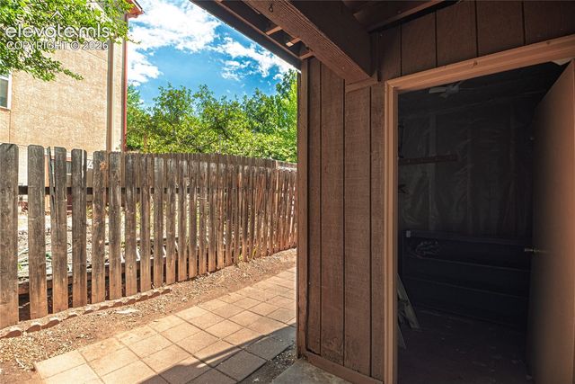 52 El Paso Boulevard 2B, Manitou Springs, CO 80829