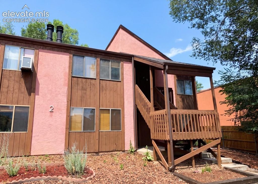 52 El Paso Boulevard 2B, Manitou Springs, CO 80829