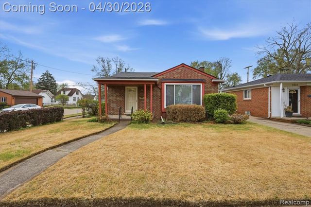 1919 Catalpa Drive, Berkley, MI 48072