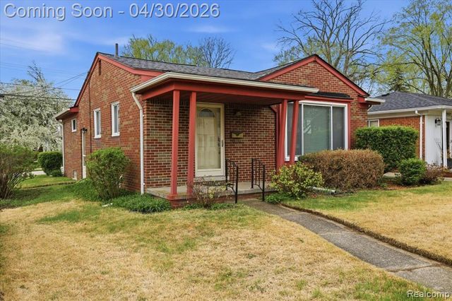 1919 Catalpa Drive, Berkley, MI 48072