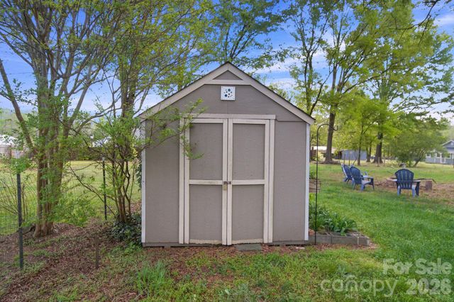 312 Cook Street, Mooresville, NC 28115