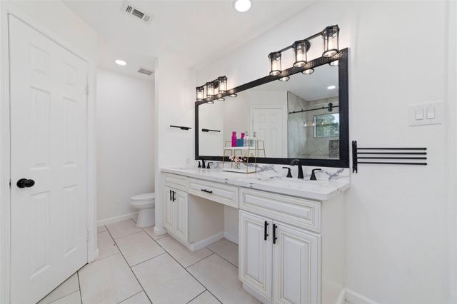 16026 Autumn Falls Lane, Houston, TX 77095