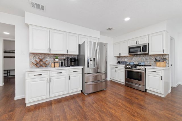 16026 Autumn Falls Lane, Houston, TX 77095