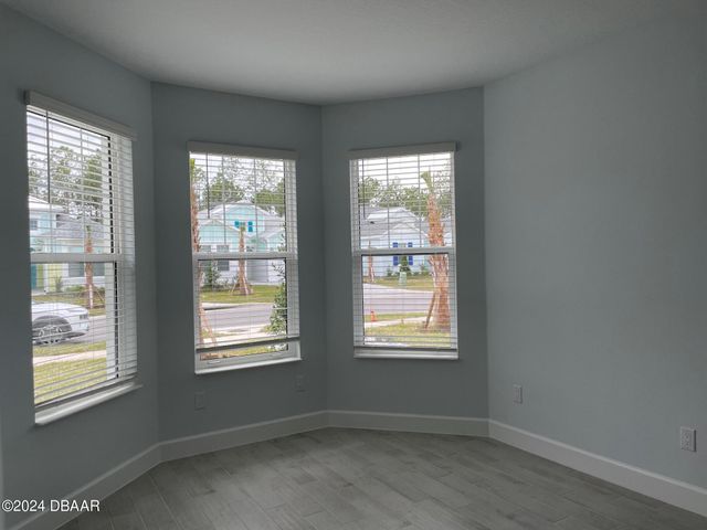 818 Bama Breeze Drive, Daytona Beach, FL 32124