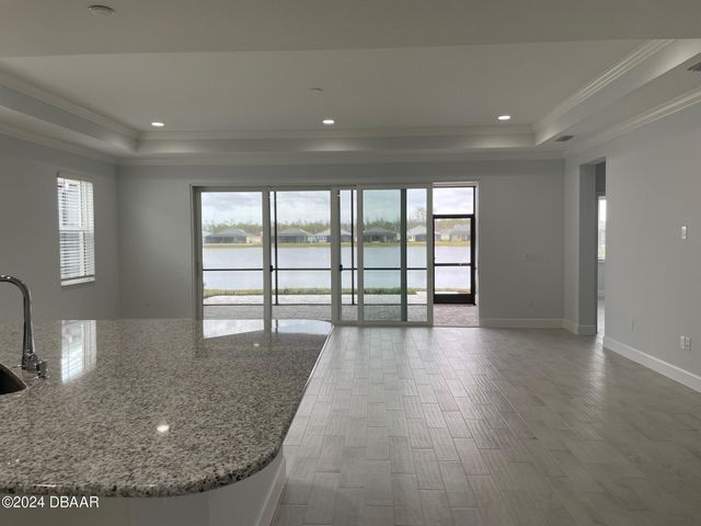 818 Bama Breeze Drive, Daytona Beach, FL 32124