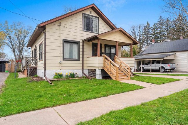 1426 CROOKS STREET, Green Bay, WI 54301