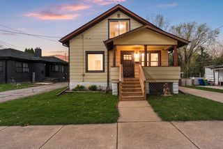 1426 CROOKS STREET, Green Bay, WI 54301