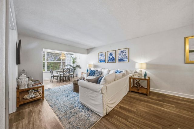 40 Isle Of Venice Drive 9, Fort Lauderdale, FL 33301