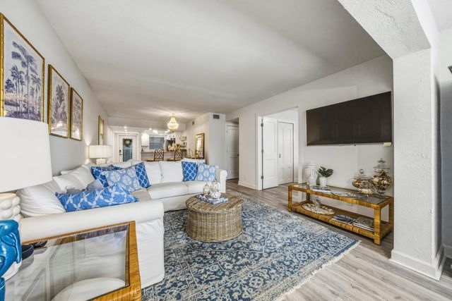 40 Isle Of Venice Drive 9, Fort Lauderdale, FL 33301