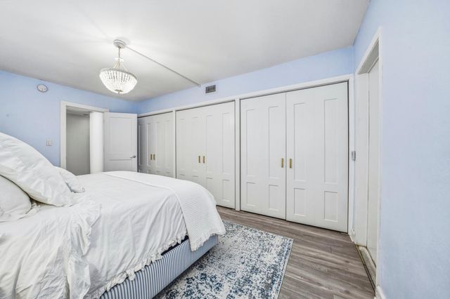 40 Isle Of Venice Drive 9, Fort Lauderdale, FL 33301