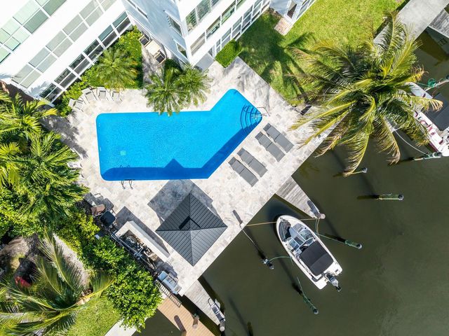 40 Isle Of Venice Drive 9, Fort Lauderdale, FL 33301