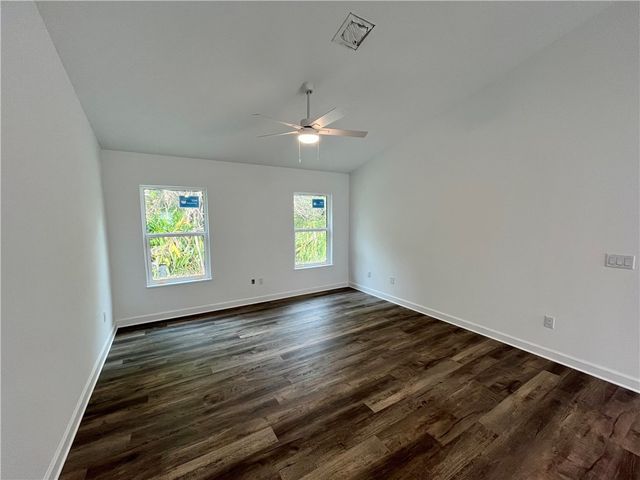 2026 30th Avenue, Vero Beach, FL 32960