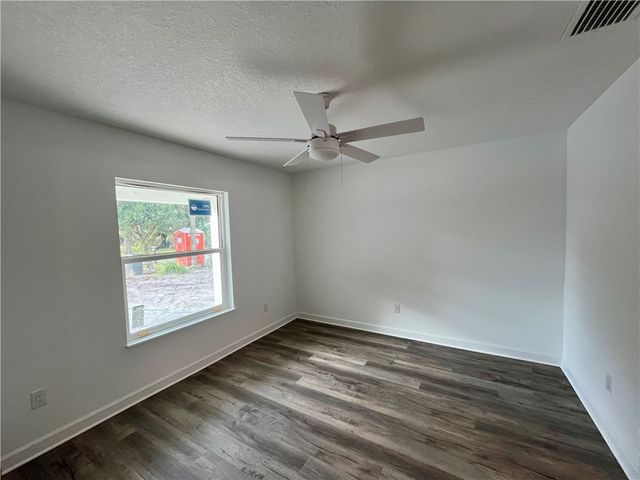 2026 30th Avenue, Vero Beach, FL 32960