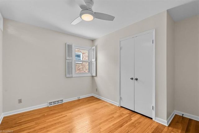 2912 W Cornwallis Drive, Greensboro, NC 27408