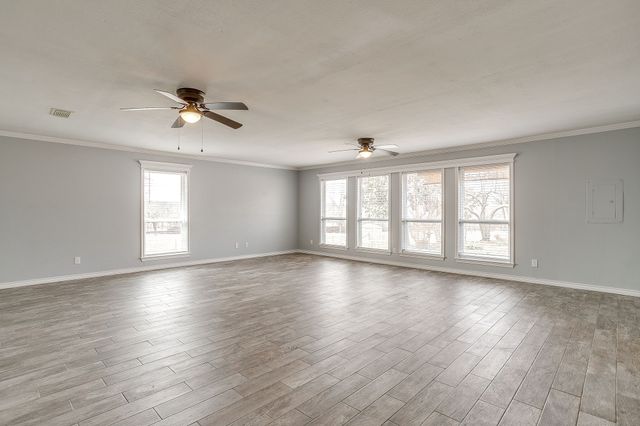 2137 Fm 3136, Cleburne, TX 76031