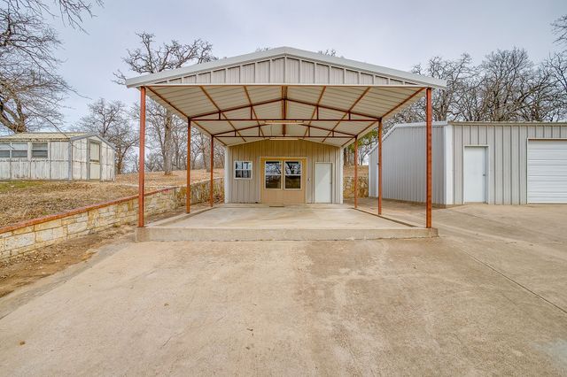 2137 Fm 3136, Cleburne, TX 76031