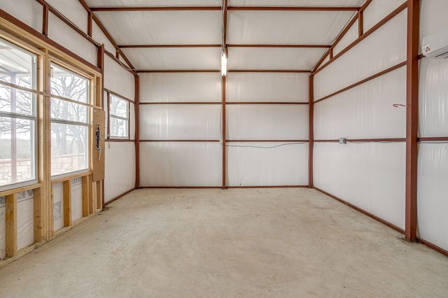 2137 Fm 3136, Cleburne, TX 76031