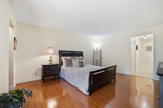 7653 NW 79th Avenue 114, Tamarac, FL 33321