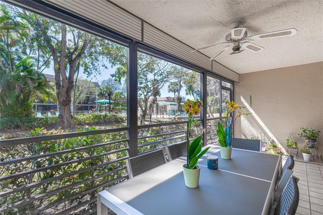 7653 NW 79th Avenue 114, Tamarac, FL 33321