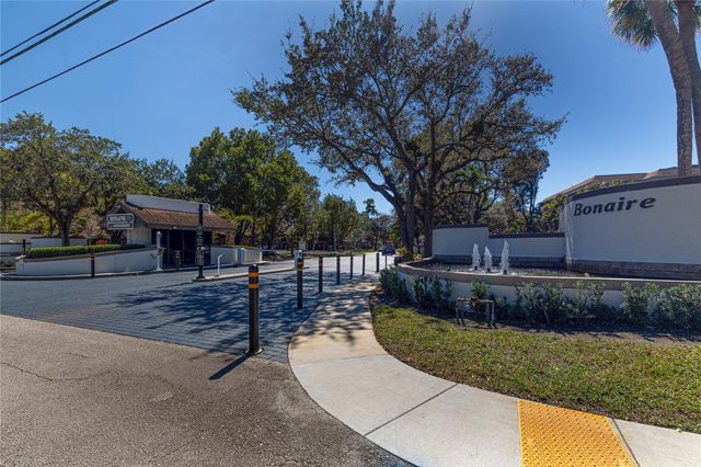 7653 NW 79th Avenue 114, Tamarac, FL 33321