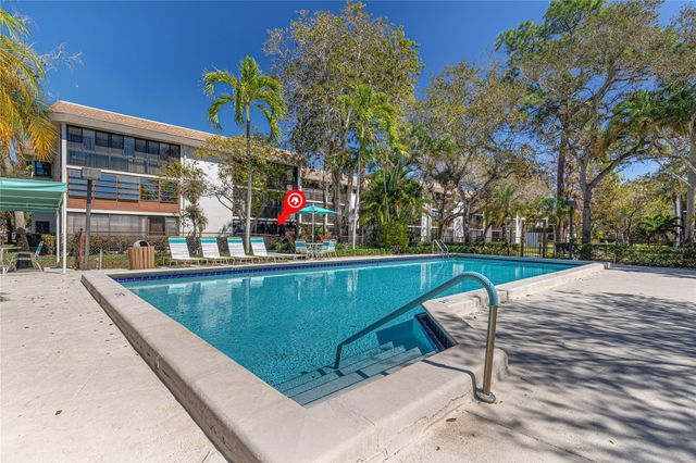 7653 NW 79th Avenue 114, Tamarac, FL 33321