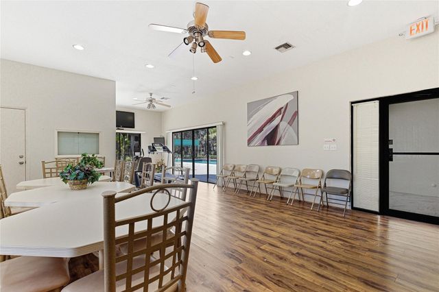 7653 NW 79th Avenue 114, Tamarac, FL 33321