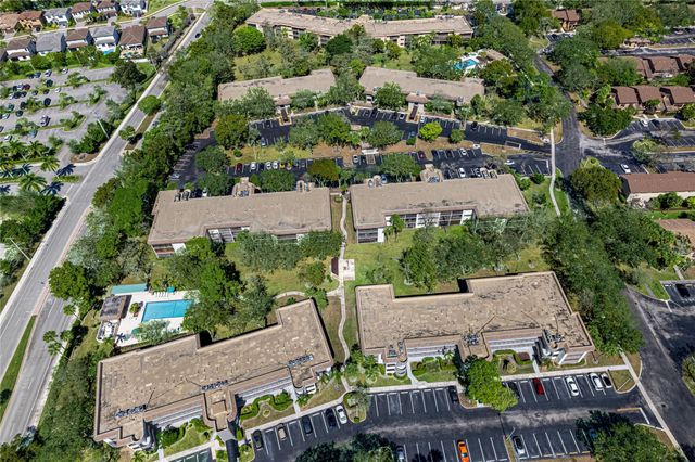 7653 NW 79th Avenue 114, Tamarac, FL 33321