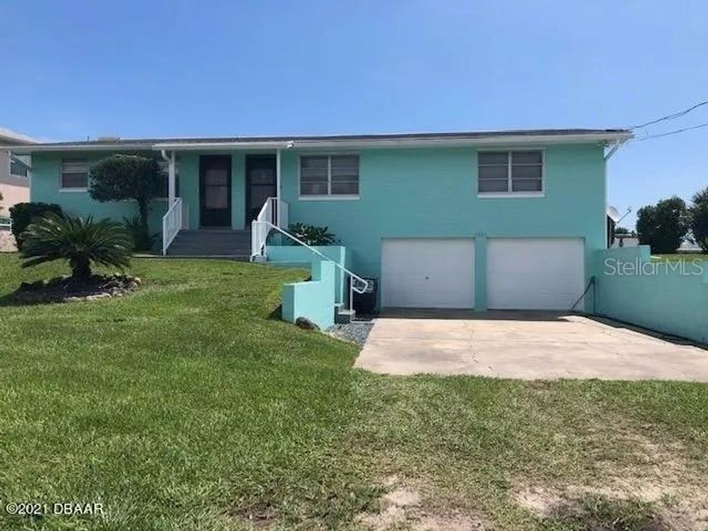 2007 SCHULTE AVENUE 1, Daytona Beach, FL 32118