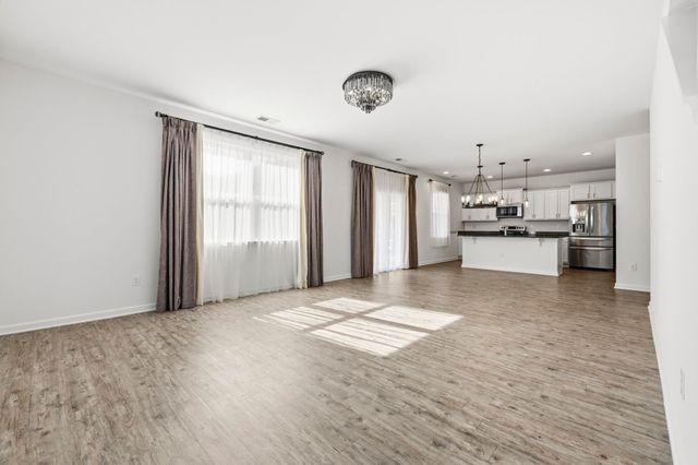 550 Hay Hill Ln., Myrtle Beach, SC 29579