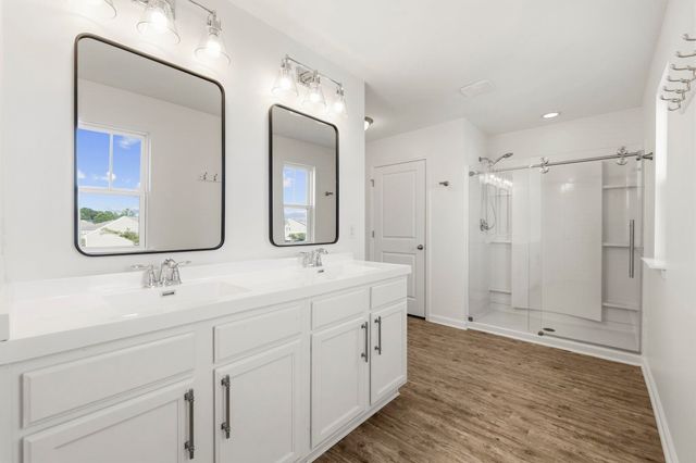 550 Hay Hill Ln., Myrtle Beach, SC 29579