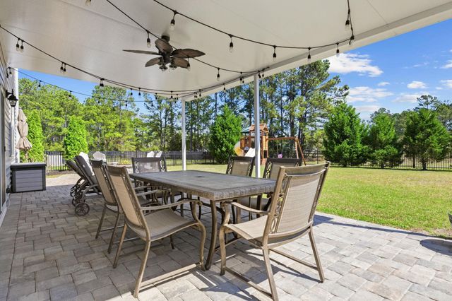 550 Hay Hill Ln., Myrtle Beach, SC 29579