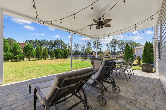 550 Hay Hill Ln., Myrtle Beach, SC 29579