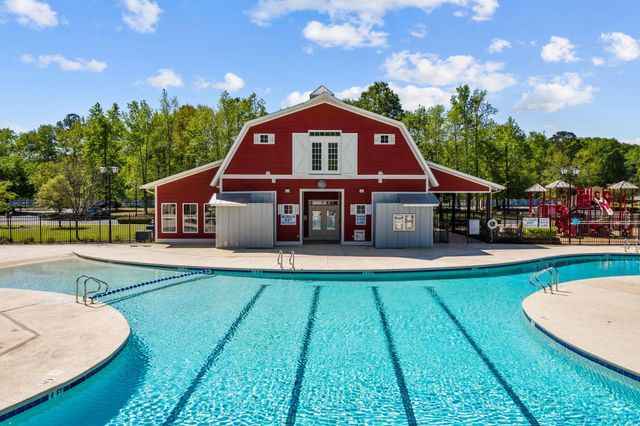 550 Hay Hill Ln., Myrtle Beach, SC 29579