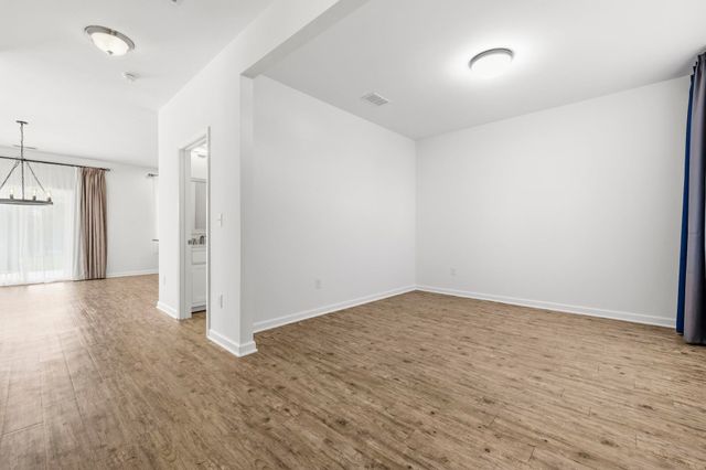 550 Hay Hill Ln., Myrtle Beach, SC 29579